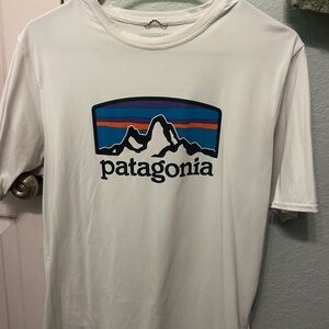 Patagonia Men's White Tee with Logo